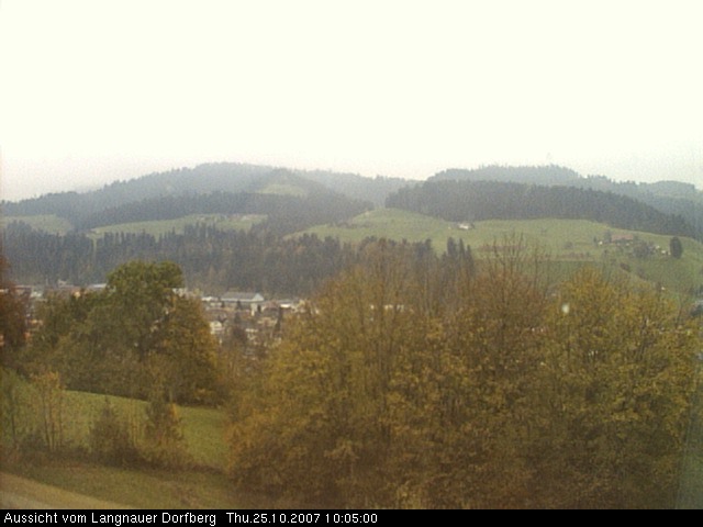Webcam-Bild: Aussicht vom Dorfberg in Langnau 20071025-100500