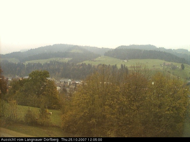 Webcam-Bild: Aussicht vom Dorfberg in Langnau 20071025-120500