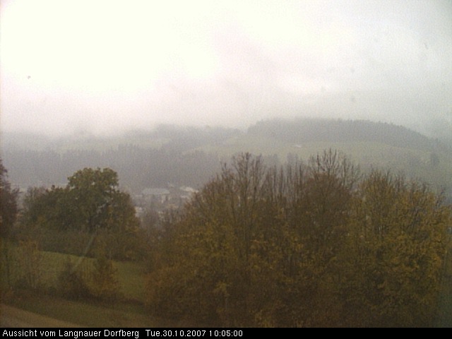 Webcam-Bild: Aussicht vom Dorfberg in Langnau 20071030-100500