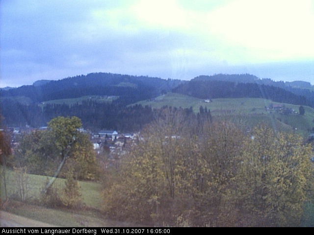 Webcam-Bild: Aussicht vom Dorfberg in Langnau 20071031-160500