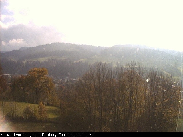 Webcam-Bild: Aussicht vom Dorfberg in Langnau 20071106-140500