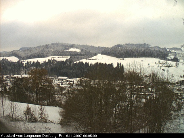 Webcam-Bild: Aussicht vom Dorfberg in Langnau 20071116-090500