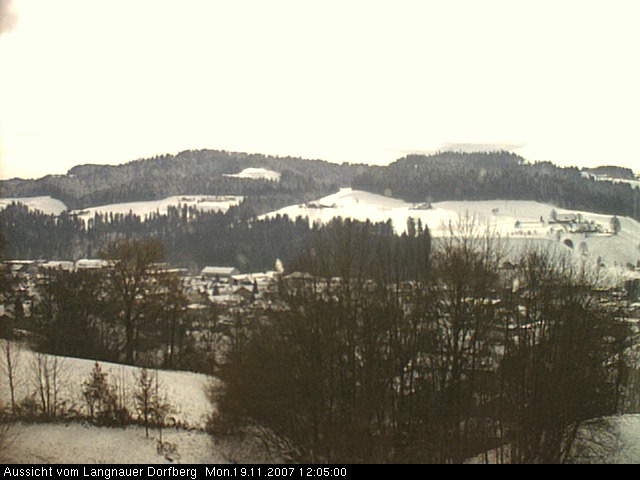 Webcam-Bild: Aussicht vom Dorfberg in Langnau 20071119-120500