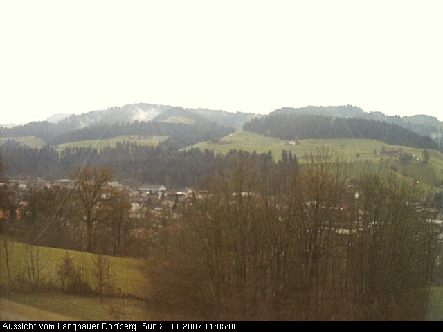 Webcam-Bild: Aussicht vom Dorfberg in Langnau 20071125-110500