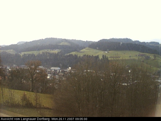 Webcam-Bild: Aussicht vom Dorfberg in Langnau 20071126-090500