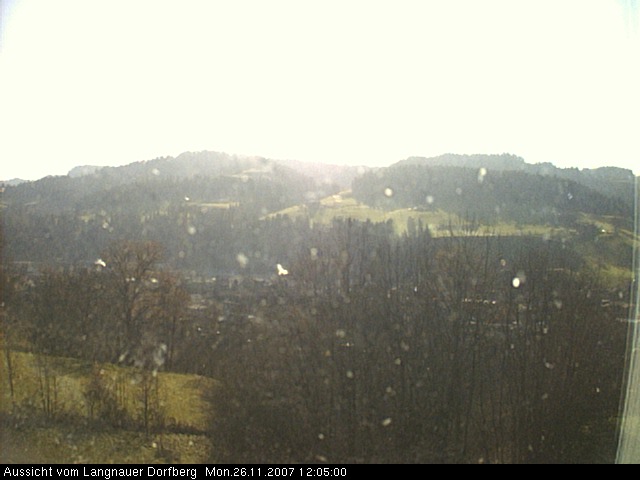 Webcam-Bild: Aussicht vom Dorfberg in Langnau 20071126-120500