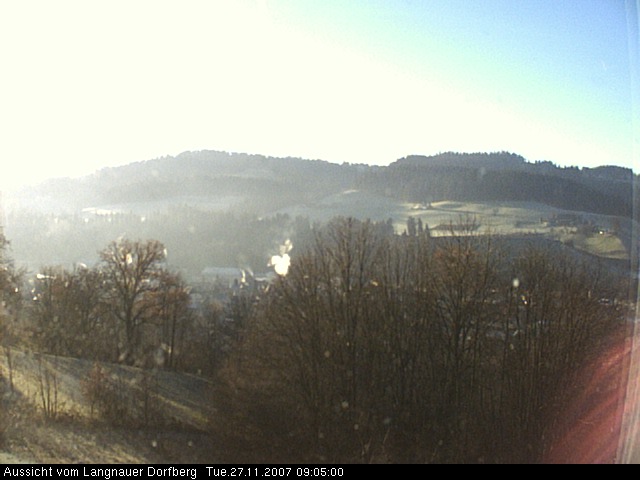 Webcam-Bild: Aussicht vom Dorfberg in Langnau 20071127-090500