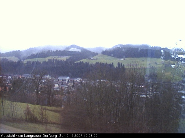 Webcam-Bild: Aussicht vom Dorfberg in Langnau 20071209-120500