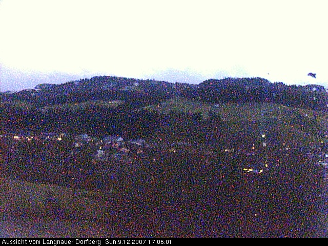 Webcam-Bild: Aussicht vom Dorfberg in Langnau 20071209-170500