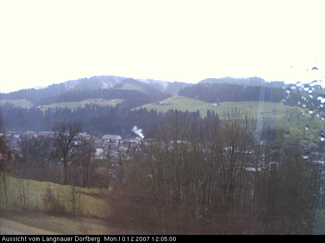 Webcam-Bild: Aussicht vom Dorfberg in Langnau 20071210-120500