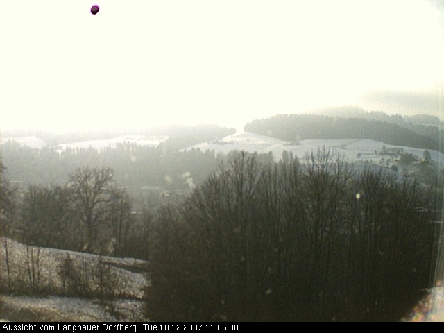 Webcam-Bild: Aussicht vom Dorfberg in Langnau 20071218-110500