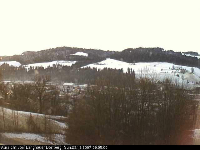 Webcam-Bild: Aussicht vom Dorfberg in Langnau 20071223-090500