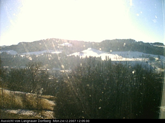 Webcam-Bild: Aussicht vom Dorfberg in Langnau 20071224-120500
