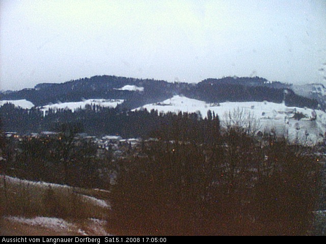 Webcam-Bild: Aussicht vom Dorfberg in Langnau 20080105-170500