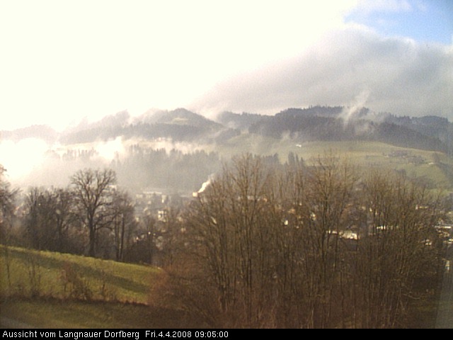 Webcam-Bild: Aussicht vom Dorfberg in Langnau 20080404-090500