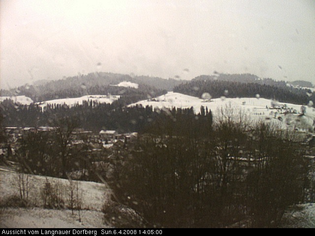 Webcam-Bild: Aussicht vom Dorfberg in Langnau 20080406-140500