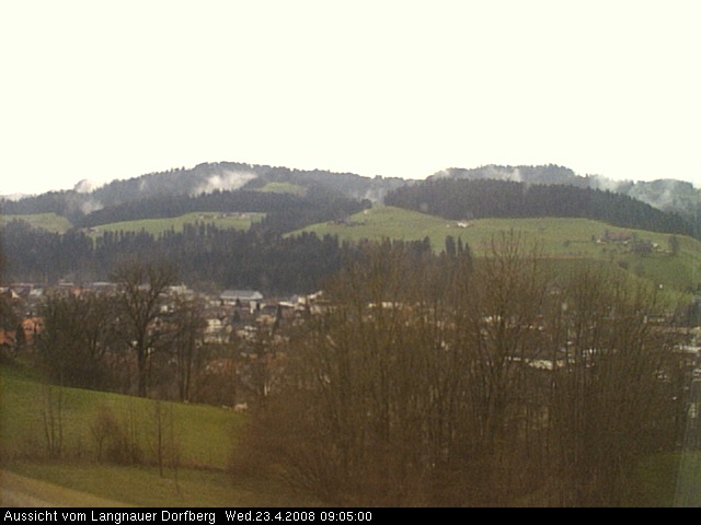 Webcam-Bild: Aussicht vom Dorfberg in Langnau 20080423-090500