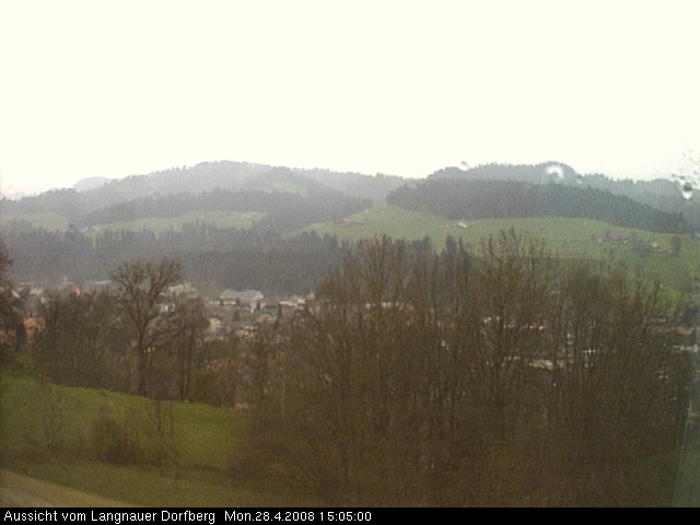 Webcam-Bild: Aussicht vom Dorfberg in Langnau 20080428-150500