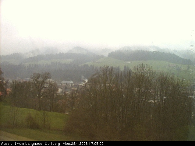 Webcam-Bild: Aussicht vom Dorfberg in Langnau 20080428-170500