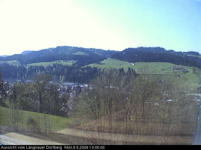 Webcam-Bild: Aussicht vom Dorfberg in Langnau 20080505-100500