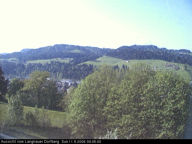 Webcam-Bild: Aussicht vom Dorfberg in Langnau 20080511-090500