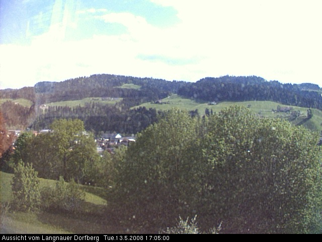 Webcam-Bild: Aussicht vom Dorfberg in Langnau 20080513-170500