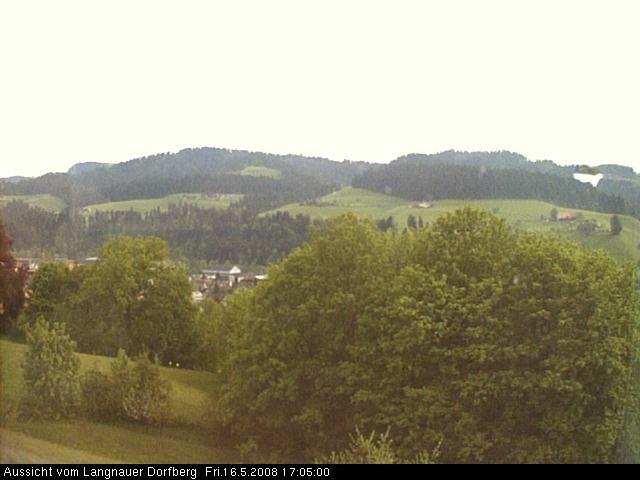 Webcam-Bild: Aussicht vom Dorfberg in Langnau 20080516-170500