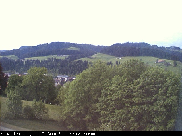 Webcam-Bild: Aussicht vom Dorfberg in Langnau 20080517-080500