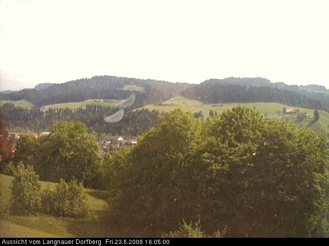 Webcam-Bild: Aussicht vom Dorfberg in Langnau 20080523-160500
