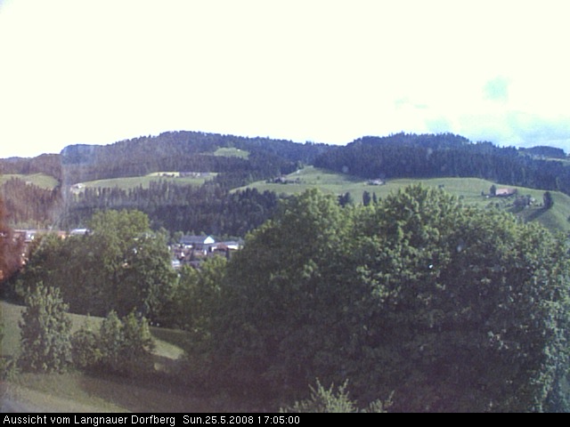 Webcam-Bild: Aussicht vom Dorfberg in Langnau 20080525-170500