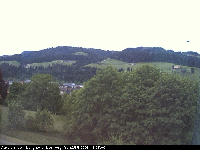 Webcam-Bild: Aussicht vom Dorfberg in Langnau 20080525-180500