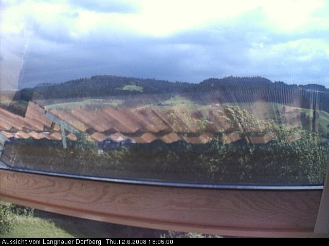 Webcam-Bild: Aussicht vom Dorfberg in Langnau 20080612-180500