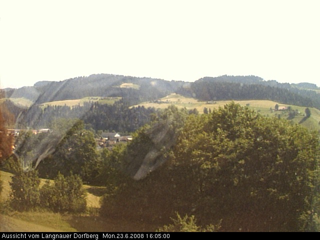 Webcam-Bild: Aussicht vom Dorfberg in Langnau 20080623-160500