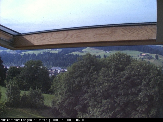 Webcam-Bild: Aussicht vom Dorfberg in Langnau 20080703-090500