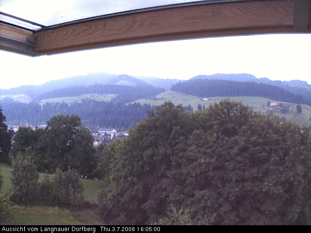 Webcam-Bild: Aussicht vom Dorfberg in Langnau 20080703-160500