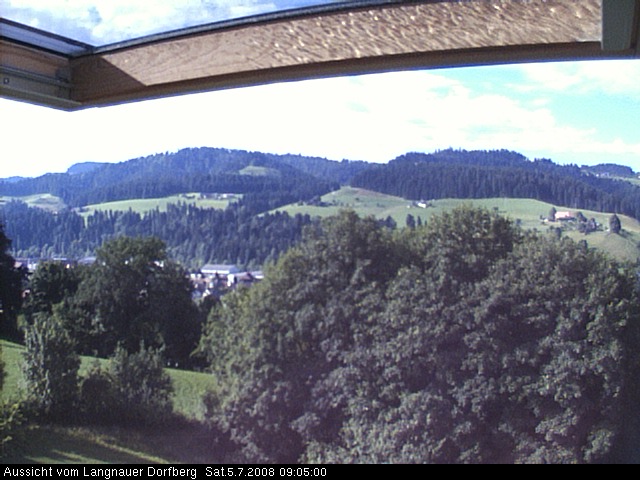 Webcam-Bild: Aussicht vom Dorfberg in Langnau 20080705-090500