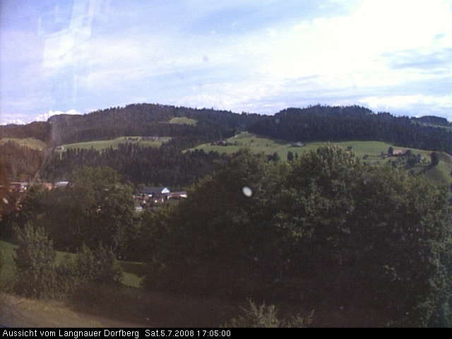 Webcam-Bild: Aussicht vom Dorfberg in Langnau 20080705-170500