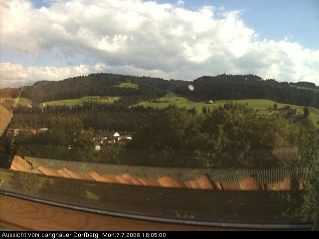 Webcam-Bild: Aussicht vom Dorfberg in Langnau 20080707-180500