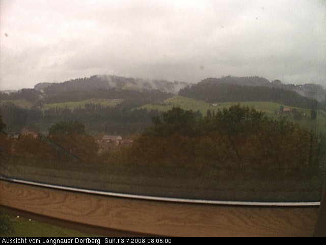 Webcam-Bild: Aussicht vom Dorfberg in Langnau 20080713-080500