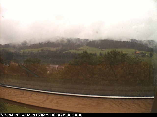 Webcam-Bild: Aussicht vom Dorfberg in Langnau 20080713-090500