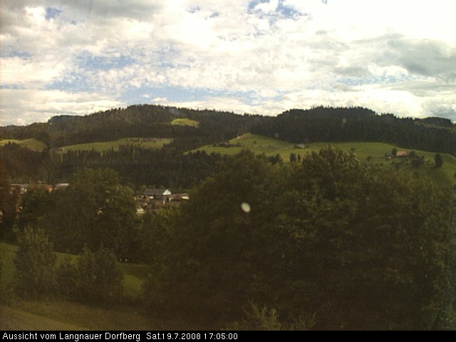 Webcam-Bild: Aussicht vom Dorfberg in Langnau 20080719-170500