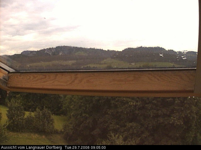 Webcam-Bild: Aussicht vom Dorfberg in Langnau 20080729-090500