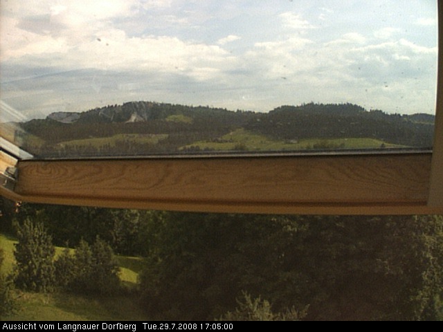 Webcam-Bild: Aussicht vom Dorfberg in Langnau 20080729-170500