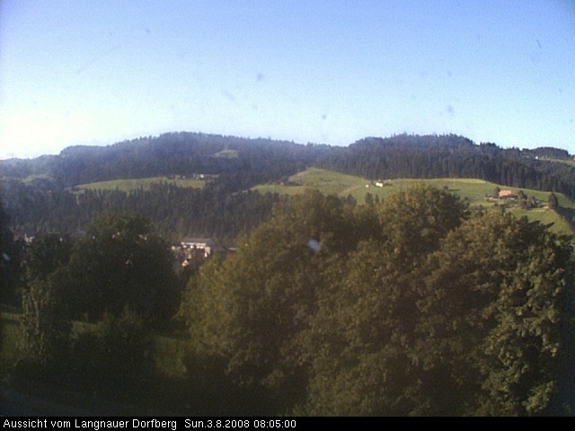 Webcam-Bild: Aussicht vom Dorfberg in Langnau 20080803-080500