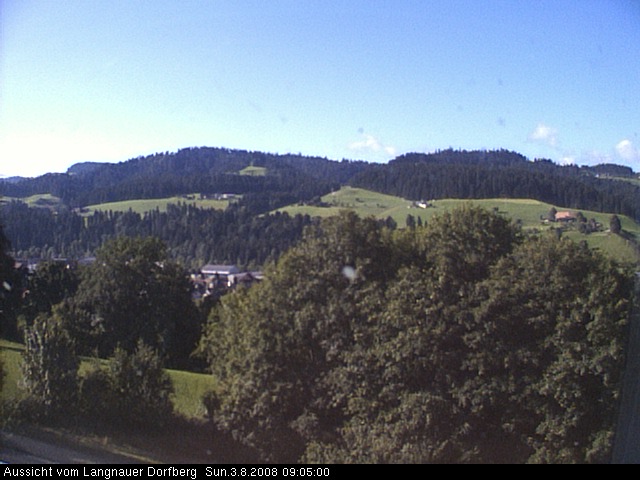 Webcam-Bild: Aussicht vom Dorfberg in Langnau 20080803-090500