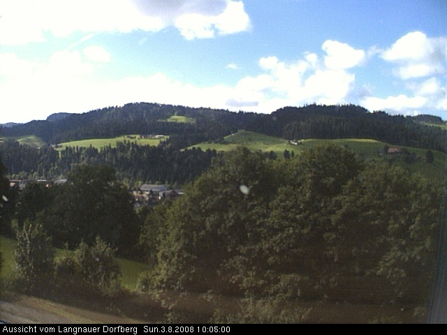 Webcam-Bild: Aussicht vom Dorfberg in Langnau 20080803-100500