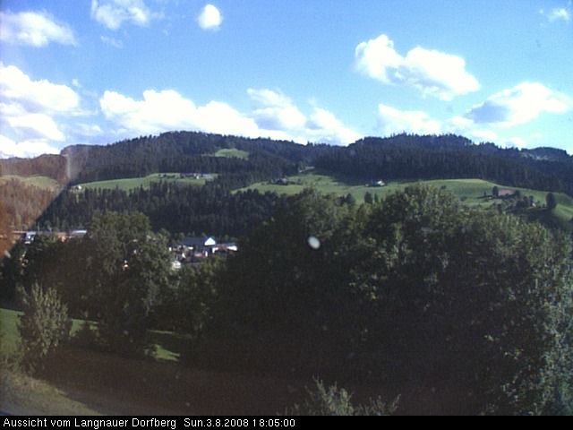 Webcam-Bild: Aussicht vom Dorfberg in Langnau 20080803-180500