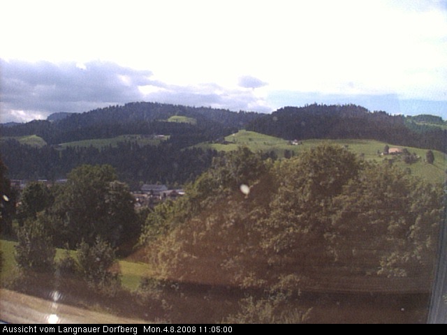 Webcam-Bild: Aussicht vom Dorfberg in Langnau 20080804-110500
