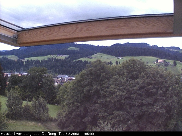 Webcam-Bild: Aussicht vom Dorfberg in Langnau 20080805-110500