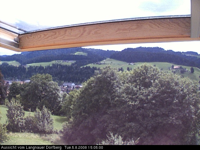 Webcam-Bild: Aussicht vom Dorfberg in Langnau 20080805-150500